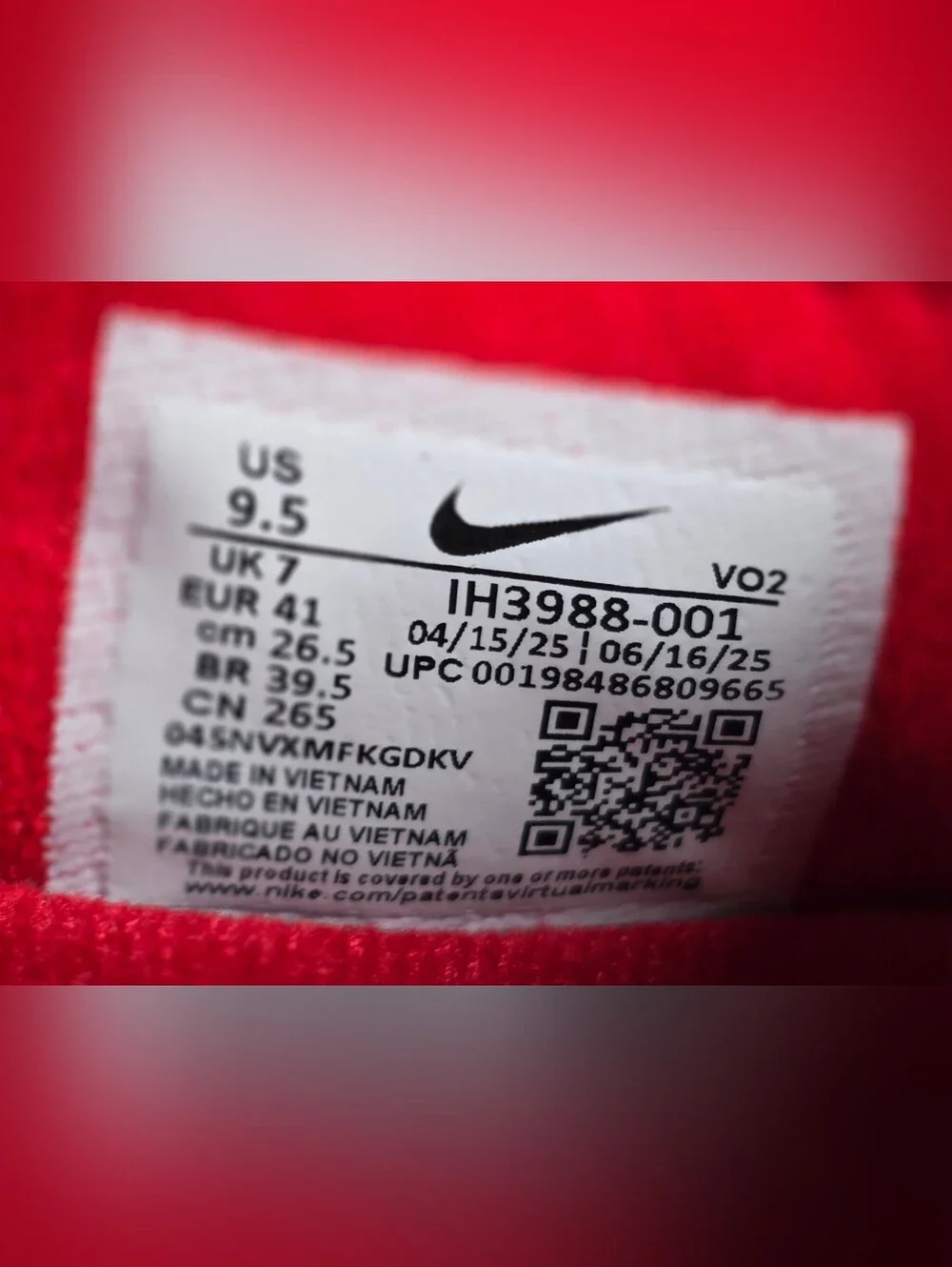 Nike 100% authentic